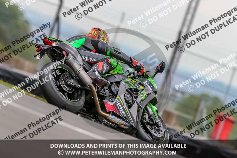 PJ Motorsport Photography;donington no limits trackday;donington park photographs;donington trackday photographs;no limits trackdays;peter wileman photography;trackday digital images;trackday photos